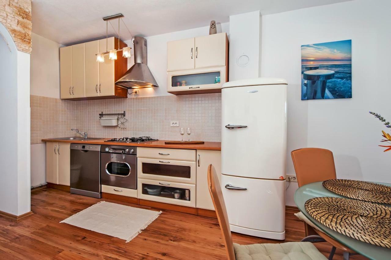 Apartment Thalassa Rovinj Exteriér fotografie